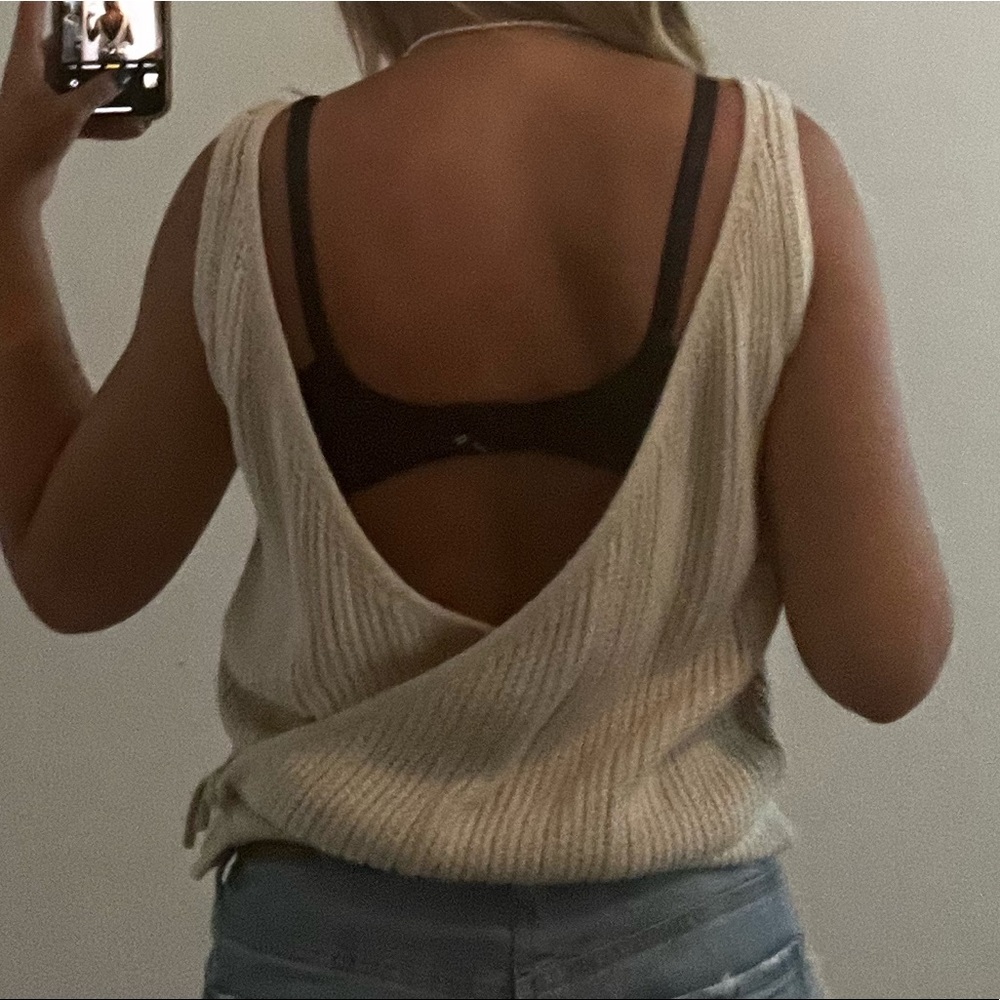 Knit cream colored tank top